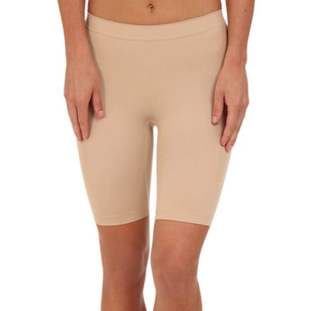 NWT Jockey Skimmies Microfiber Slipshort Small